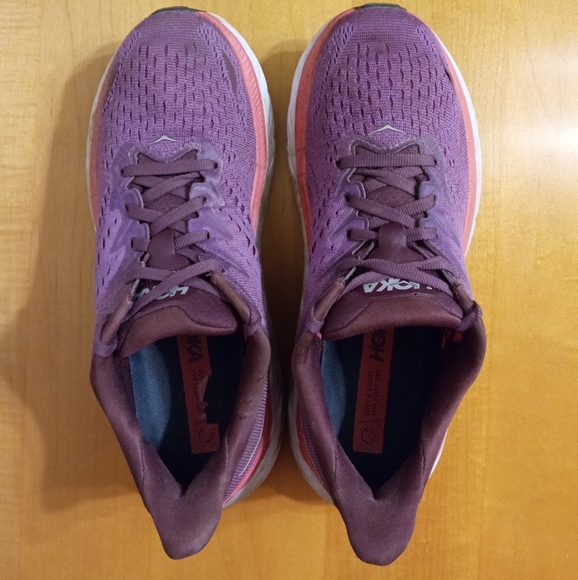 Hoka One One Clifton 8 running shoes size 7B - Picture 5 of 5